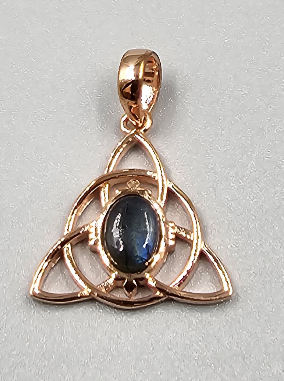 celtic trinity knot copper pendant with labradorite